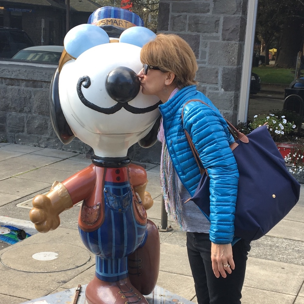 Meet your Posher, Regina